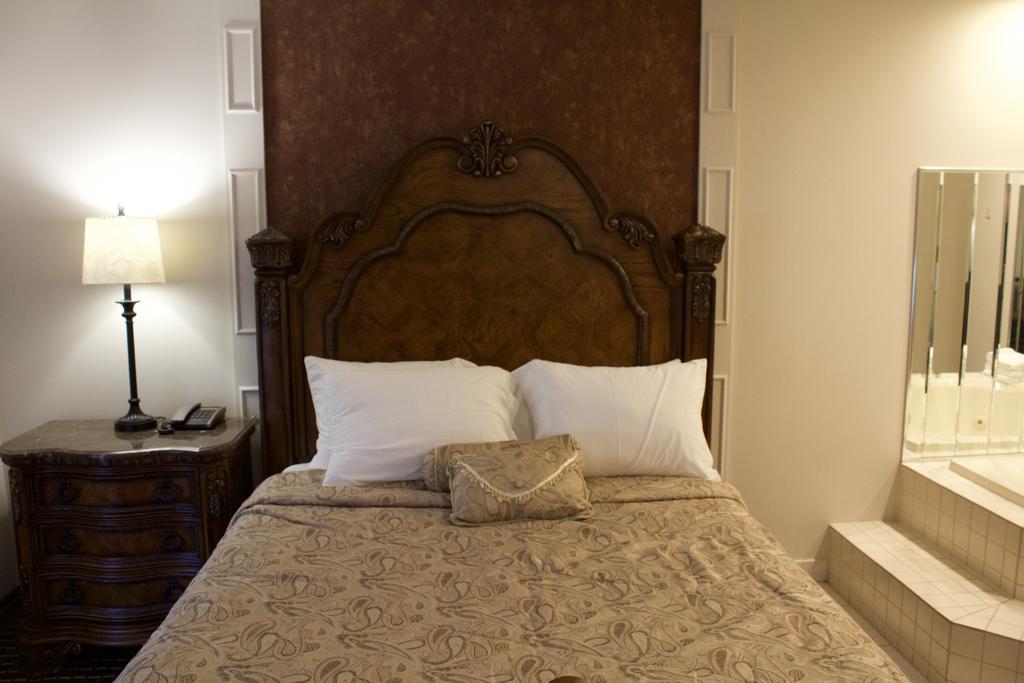 Grewals Inn And Suites Niagara Falls Extérieur photo