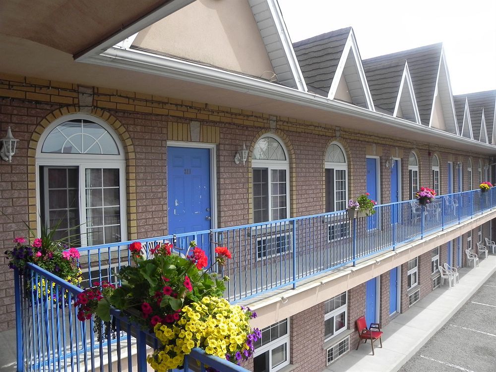 Grewals Inn And Suites Niagara Falls Extérieur photo